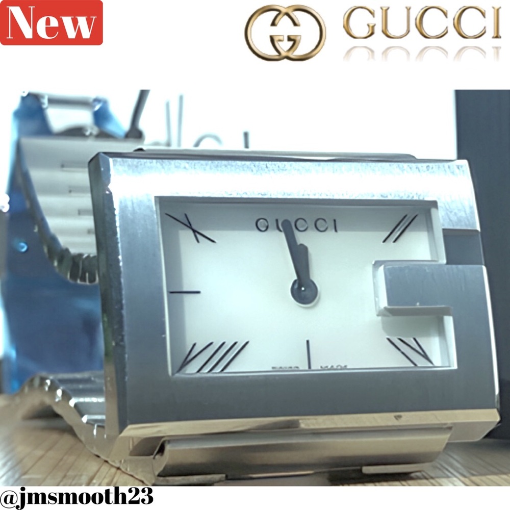 🆕 Gucci silver mother of pearl bracelet watch